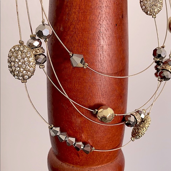 Layered wire necklace with beads and charms - Picture 3 of 4